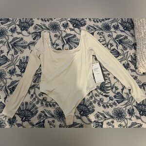 NWT lululemon Wundermost Ultra Soft Square-Neck Long Sleeve Bodysuit
